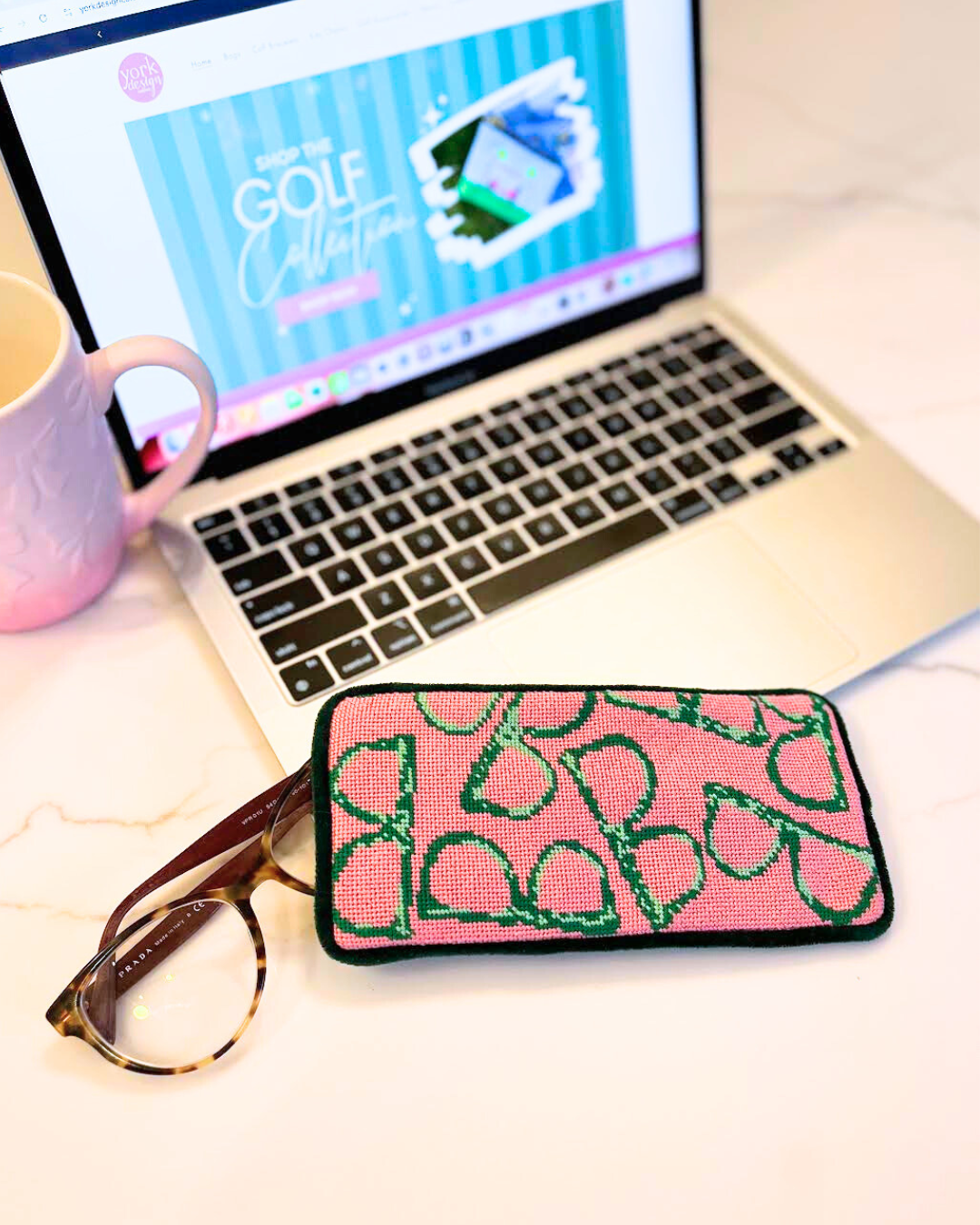 Needlepoint Glasses Case - Eyeglasses